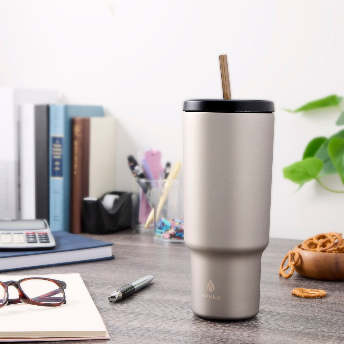 40-oz-ranger-tumbler-xl-j0 40262_L_04.jpg